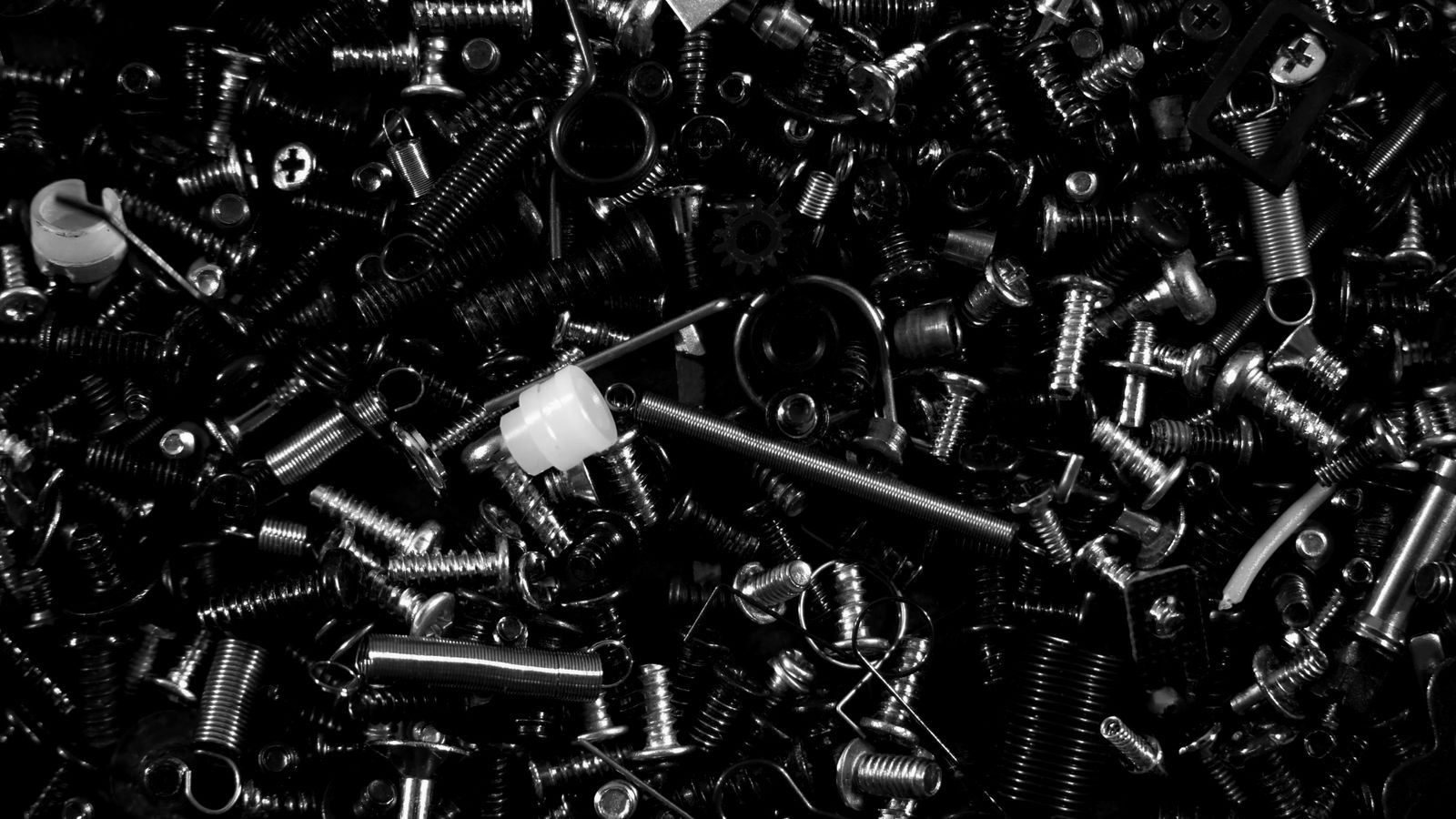 Custom OEM fastener manufacturing at Chaoshuo factory